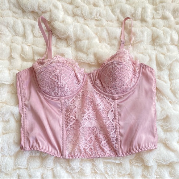 Urban Outfitters Ava Lace & Satin Corset - Picture 3 of 8